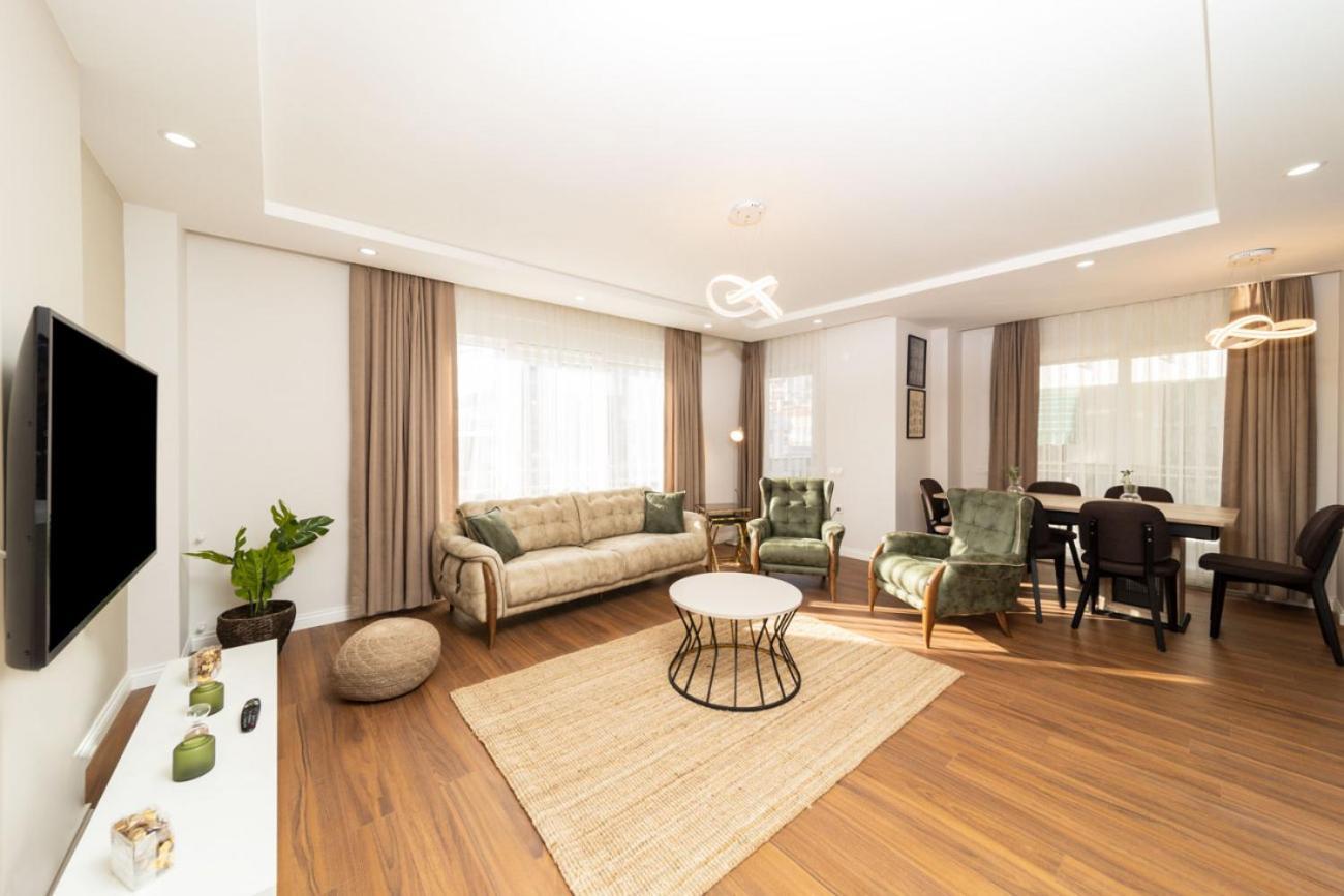 Appartement Central Flat With Balcony Near Sea In Muratpasa à Antalya Extérieur photo